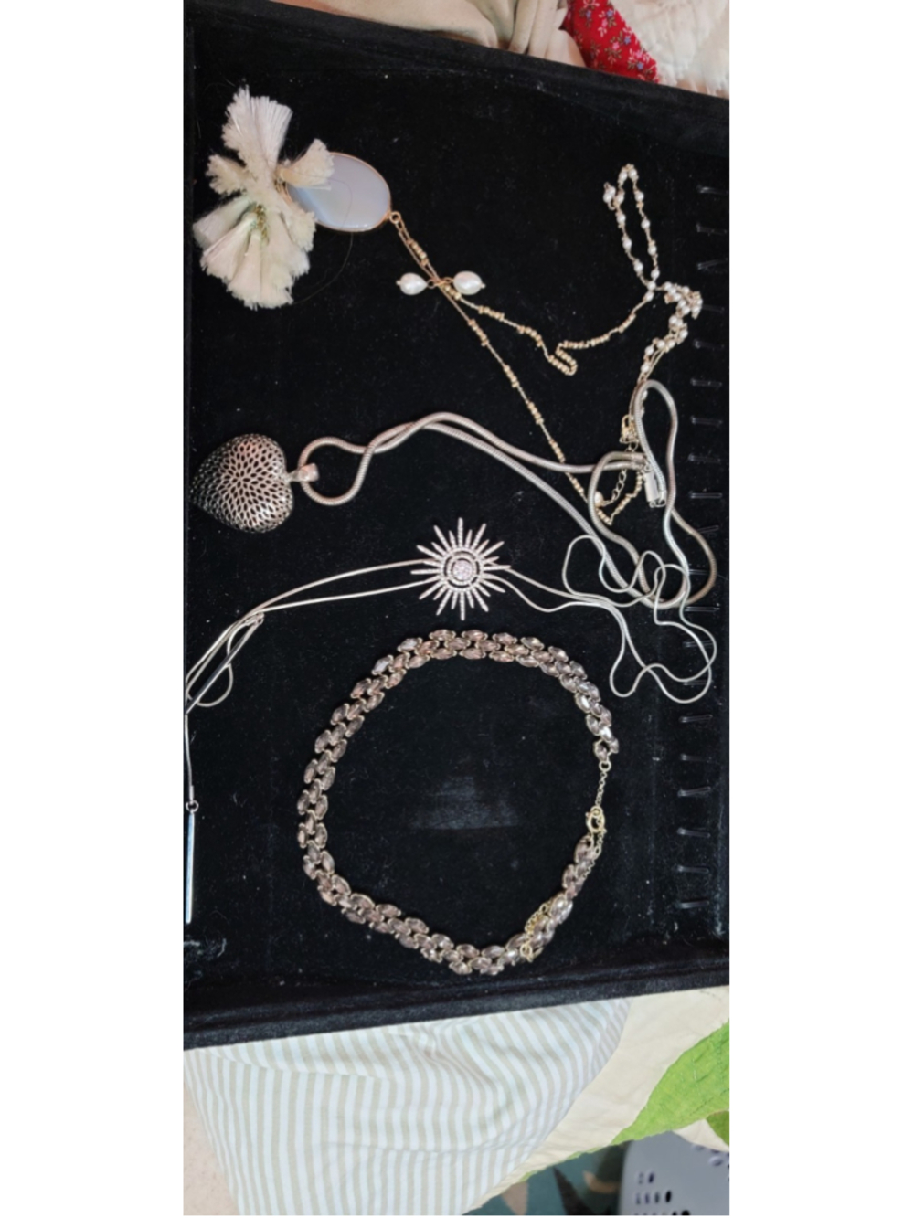 Vintage & Designer Jewelry Lot Chunky Statement Necklaces Rhinestone Resel - Picture 4 of 5